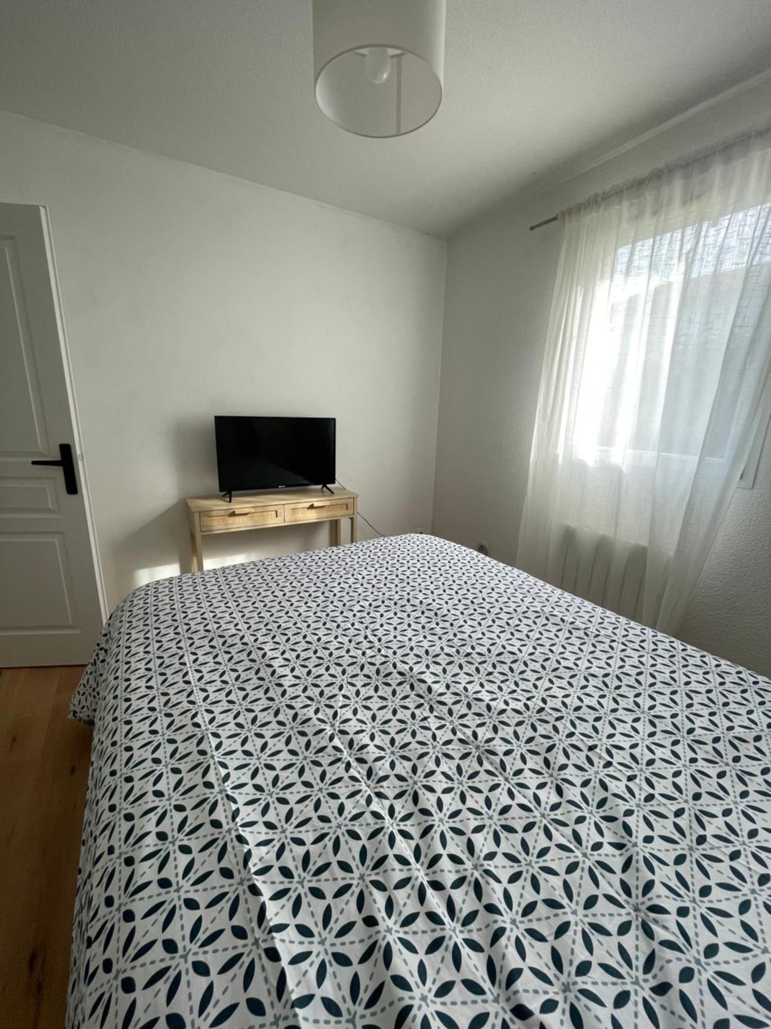 Appartement De Luca Saint-André-de-Cubzac Exteriör bild